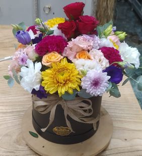 karasu çiçekçilik karanfil arajnmanlar