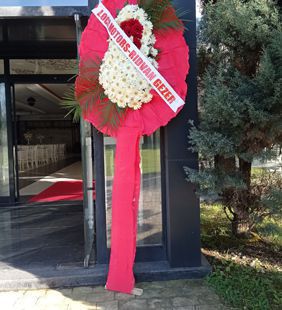 karasu çiçekçilik çelenkler