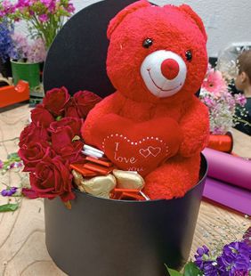 hediye paketi karasu çiçekçilik